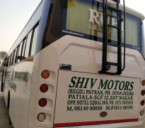 Shiv-Motors-Ac-Coach-14